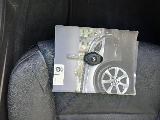 BMW 5-serie 5 serie (E60) Sedan 525i 24V (M54-B25(256S5)) [141kW]  (09-2003/02-200=
5) picture 22