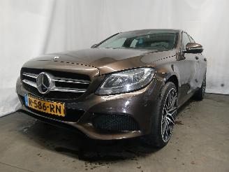Schadeauto Mercedes C-klasse C (W205) Sedan C-180 1.6 CDI BlueTEC, C-180 d 16V (OM626.951(R9M)) [85=
kW]  (05-2014/05-2018) 2015/1