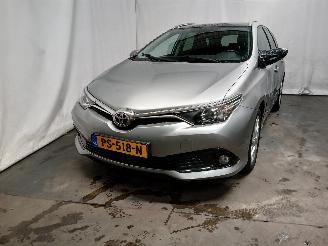 Damaged car Toyota Auris Auris Touring Sports (E18) Combi 1.2 T 16V (8NR-FTS) [85kW]  (03-2015/=
12-2018) 2016/12