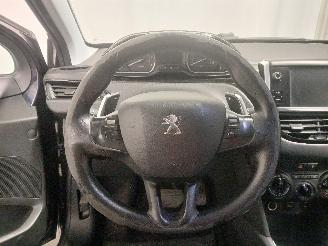 Peugeot 208 208 I (CA/CC/CK/CL) Hatchback 1.4 HDi (DV4C(8HP)) [50kW]  (03-2012/12-=
2019) picture 18