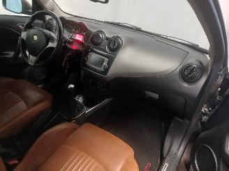 Alfa Romeo MiTo MiTo (955) Hatchback 0.9 TwinAir (199.B.6000) [77kW]  (04-2013/08-2018=
) picture 8