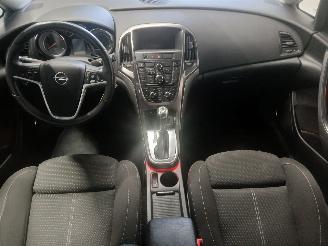 Opel Astra Astra J Sports Tourer (PD8/PE8/PF8) Combi 1.4 Turbo 16V (A14NET(Euro 5=
)) [103kW]  (10-2010/10-2015) picture 9