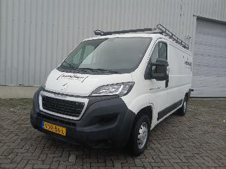 Vaurioauto  passenger cars Peugeot Boxer Boxer (U9) Van 2.2 Blue HDi 140 (DW12RUD(4HB)) [103kW]  (07-2019/...) 2020/1