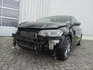 Damaged car Volkswagen Polo Polo VI (AW1) Hatchback 5-drs 1.6 TDI 16V 95 (DGTD) [70kW]  (11-2017/0=
2-2021) 2018/2