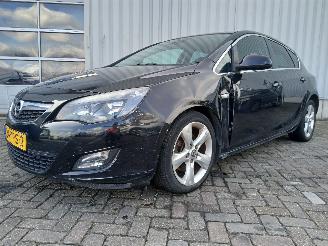 Opel Astra Astra J (PC6/PD6/PE6/PF6) Hatchback 5-drs 1.7 CDTi 16V EcoFLEX 130 (A1=
7DTE(Euro 5)) [96kW]  (07-2011/10-2015) picture 3