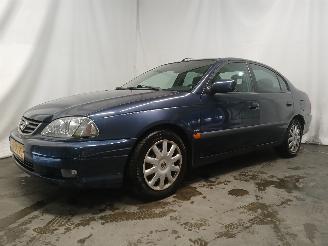 Toyota Avensis Avensis (T22) Sedan 1.8 16V VVT-i (1ZZFE) [95kW]  (10-2000/02-2003) picture 3