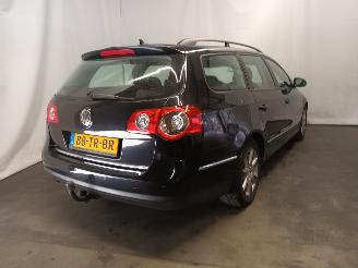 Volkswagen Passat Passat Variant (3C5) Combi 1.6 FSI 16V (BLF(Euro 4)) [85kW]  (08-2005/=
06-2008) picture 5