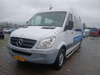 Damaged car Mercedes Sprinter Sprinter 3,5t (906.73) Bus 311 CDI 16V (OM646.985) [80kW]  (06-2006/12=
-2009) 2010/11