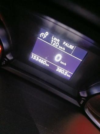 Peugeot 308 308 (L3/L8/LB/LH/LP) Hatchback 5-drs 1.6 16V THP (EP6CDT(5FA)) [92kW] =
 (09-2013/06-2021) picture 2