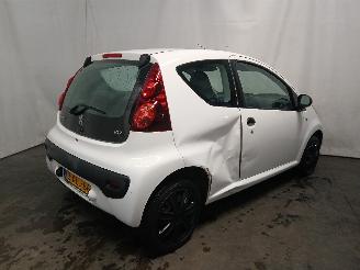 Peugeot 107 107 Hatchback 1.0 12V (384F(1KR)) [50kW]  (06-2005/05-2014) picture 5