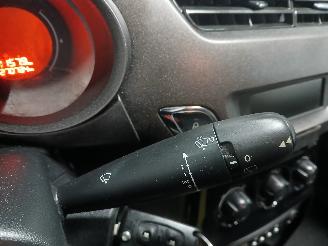 Citroën C3 C3 (SC) Hatchback 5-drs 1.6 BlueHDI 100 (DV6FD(BHY)) [73kW]  (07-2014/=
01-2017) picture 14