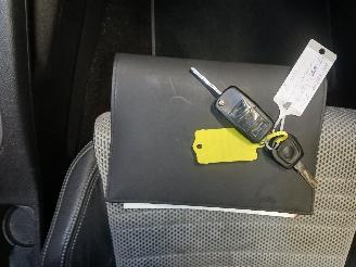 Volkswagen Scirocco Scirocco (137/13AD) Hatchback 3-drs 1.4 TSI 160 16V (CAVD) [118kW]  (0=
5-2008/11-2017) picture 20