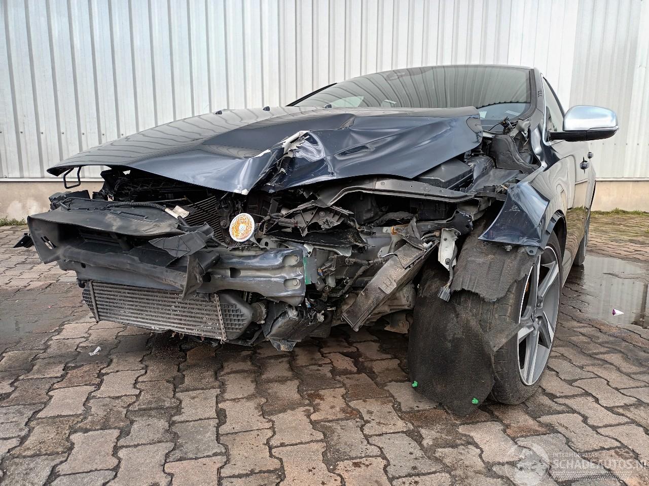 Volvo V-40 V40 (MV) Hatchback 5-drs 1.6 D2 (D4162T) [84kW]  (03-2012/12-2016)