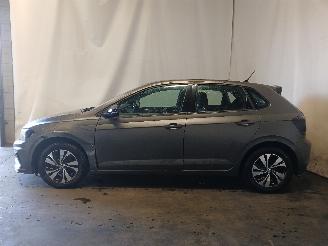 Volkswagen Polo Polo VI (AW1) Hatchback 5-drs 1.0 TSI 12V (DUSB) [70kW]  (06-2017/...)= picture 4