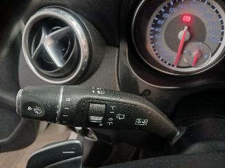 Mercedes GLA GLA (156.9) SUV 1.6 180 16V (M270.910) [115kW]  (12-2013/12-2019) picture 16