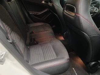 Mercedes GLA GLA (156.9) SUV 1.6 180 16V (M270.910) [115kW]  (12-2013/12-2019) picture 10