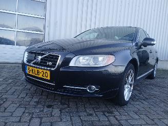 uszkodzony samochody osobowe Volvo S-80 S80 (AR/AS) Sedan 4.4 V8 32V AWD (B8444S) [232kW]  (03-2006/12-2010) 2009/2