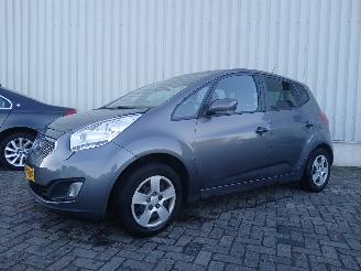 Kia Venga Venga MPV 1.4 CVVT 16V (G4FA) [66kW]  (02-2010/03-2019) picture 2