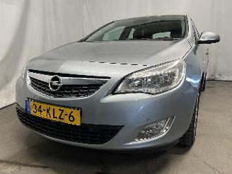 škoda osobní automobily Opel Astra Astra J (PC6/PD6/PE6/PF6) Hatchback 5-drs 1.6 16V (A16XER(Euro 5)) [85=
kW]  (12-2009/10-2015) 2010/1