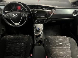 Toyota Auris Auris (E18) Hatchback 5-drs 1.8 16V Hybrid (2ZRFXE) [100kW]  (10-2012/=
03-2019) picture 15