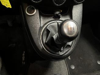 Mazda 2 2 (DE) Hatchback 1.3 16V MZR (ZJ46) [62kW]  (01-2010/06-2015) picture 15