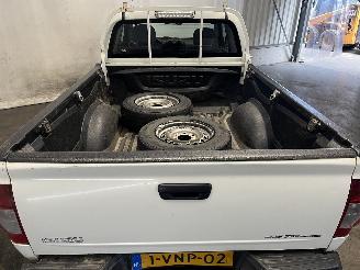 Isuzu D-Max D-Max Pick-up 2.5 D (4JK1-TC) [100kW]  (10-2006/05-2012) picture 11