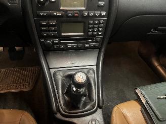 Jaguar X-type X-type Sedan 2.1 V6 24V (YB(AJ-V6)) [115kW]  (03-2002/11-2009) picture 19