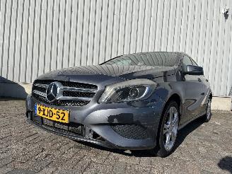 Unfallwagen Mercedes A-klasse A (W176) Hatchback 1.6 A-180 16V (M270.910) [90kW]  (09-2012/05-2018) 2014/9