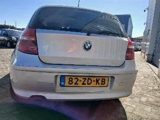 BMW 1-serie 1 serie (E87/87N) Hatchback 5-drs 116i 1.6 16V (N45-B16A) [85kW]  (06-=
2004/06-2011) picture 5