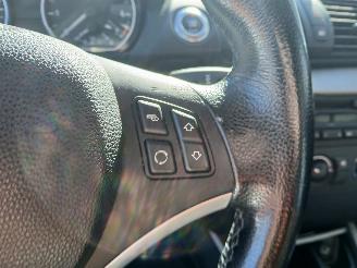 BMW 1-serie 1 serie (E87/87N) Hatchback 5-drs 116i 1.6 16V (N45-B16A) [85kW]  (06-=
2004/06-2011) picture 13