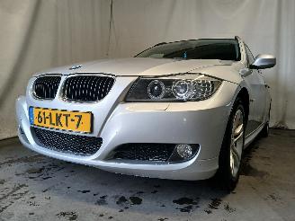 Schadeauto BMW 3-serie 3 serie Touring (E91) Combi 318i 16V (N43-B20A) [105kW]  (05-2007/05-2=
012) 2010/5