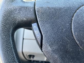 Opel Vivaro Vivaro Van 2.0 CDTI (M9R-788) [84kW]  (08-2006/07-2014) picture 25