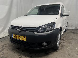 damaged passenger cars Volkswagen Caddy Caddy III (2KA,2KH,2CA,2CH) Van 1.6 TDI 16V (CAYE) [55kW]  (08-2010/05=
-2015) 2013/3