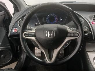 Honda Civic Civic (FK/FN) Hatchback 2.2 i-CTDi 16V (N22A2) [103kW]  (09-2005/01-20=
12) picture 14