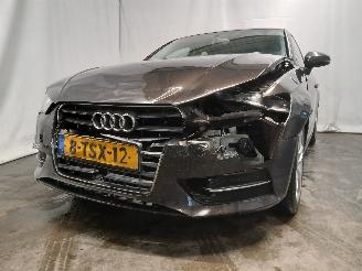 Unfallwagen Audi A3 A3 Sportback (8VA/8VF) Hatchback 5-drs 1.2 TFSI 16V (CJZA(Euro 5)) [77=
kW]  (05-2013/03-2020) 2014/5