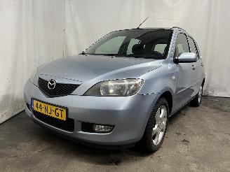 Schadeauto Mazda 2 2 (NB/NC/ND/NE) Hatchback 1.4 16V (FXJA) [58kW]  (04-2003/06-2007) 2003/10