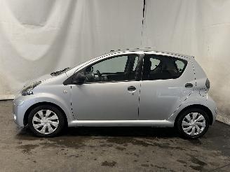 Toyota Aygo Aygo (B10) Hatchback 1.0 12V VVT-i (1KR-FE) [50kW]  (07-2005/05-2014) picture 4