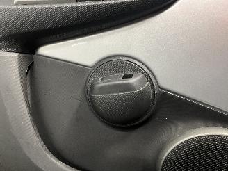 Toyota Aygo Aygo (B10) Hatchback 1.0 12V VVT-i (1KR-FE) [50kW]  (07-2005/05-2014) picture 17
