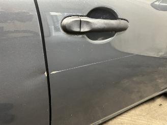 Nissan Micra Micra (K13) Hatchback 1.2 12V (HR12DE) [59kW]  (05-2010/03-2017) picture 8