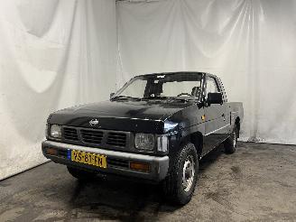 škoda osobní automobily Nissan King cab King Cab/Pickup (D21) Pick-up 2.0 (Z20) [66kW]  (09-1988/12-1997) 1992/9
