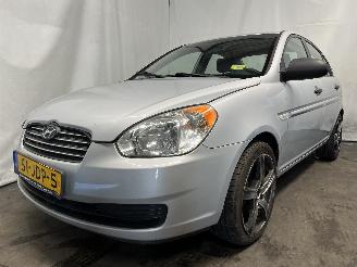 Schadeauto Hyundai Accent Accent Sedan 1.4i 16V (G4EE) [71kW]  (11-2005/02-2010) 2009/4