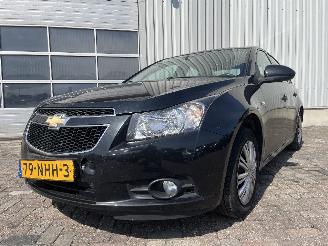 Daewoo Cruze Cruze (300) Sedan 1.8 16V VVT (F18D4(Euro 5)) [104kW]  (05-2009/12-201=
5) picture 1