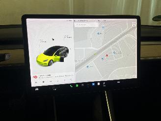 Tesla Model 3 Model 3 Sedan Long Range 72kWh (3D6) [192kW]  (01-2017/...) picture 16