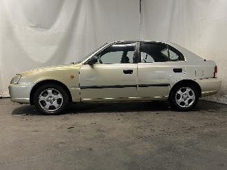 Hyundai Accent Accent Hatchback 1.5i 12V (G4EB) [65kW]  (01-2000/11-2005) picture 4