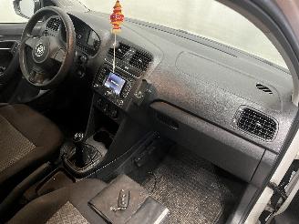 Volkswagen Polo Polo V (6R) Hatchback 1.2 TDI 12V BlueMotion (CFWA(Euro 5)) [55kW]  (1=
0-2009/05-2014) picture 8