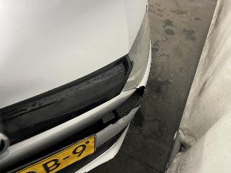 Volkswagen Polo Polo V (6R) Hatchback 1.2 TDI 12V BlueMotion (CFWA(Euro 5)) [55kW]  (1=
0-2009/05-2014) picture 11