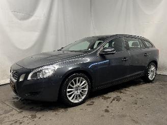 Volvo V-60 V60 I (FW/GW) Combi 1.6 DRIVe (D4162T) [84kW]  (02-2011/12-2015) picture 3