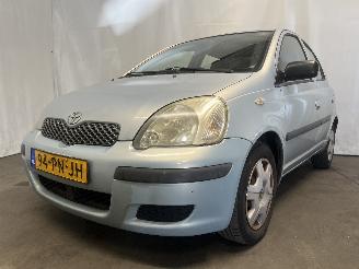 Vaurioauto  passenger cars Toyota Yaris Yaris (P1) Hatchback 1.3 16V VVT-i (2SZFE) [64kW]  (04-2002/09-2005) 2004/9
