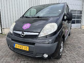 Damaged car Opel Vivaro Vivaro Van 2.0 CDTI (M9R-786) [84kW]  (08-2006/07-2014) 2012/3