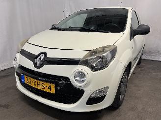 Vaurioauto  passenger cars Renault Twingo Twingo II (CN) Hatchback 3-drs 1.2 16V (D4F-764(D4F-E7)) [55kW]  (03-2=
007/09-2014) 2012/6